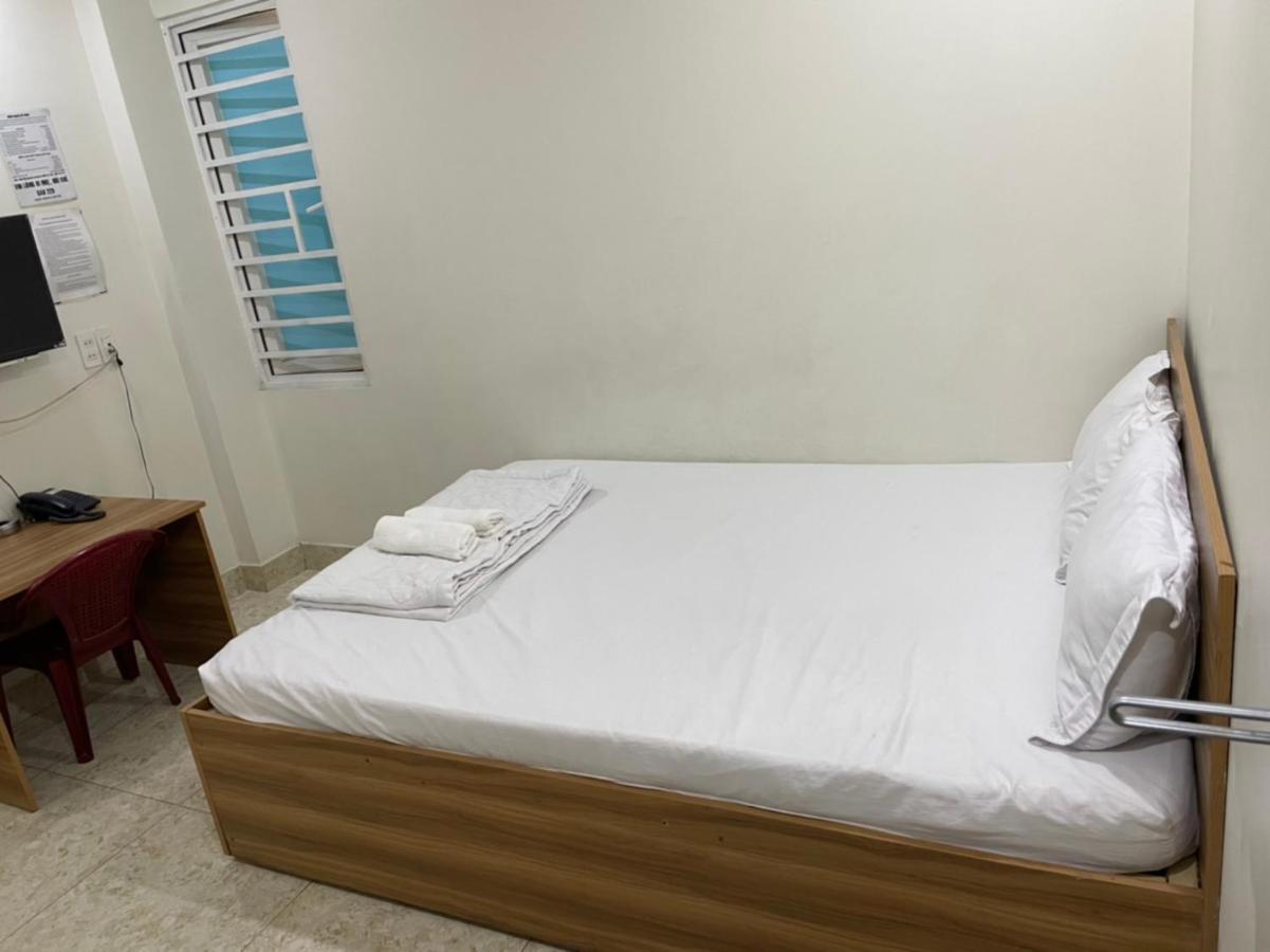 Ky Phu Hotell Thuan An Eksteriør bilde